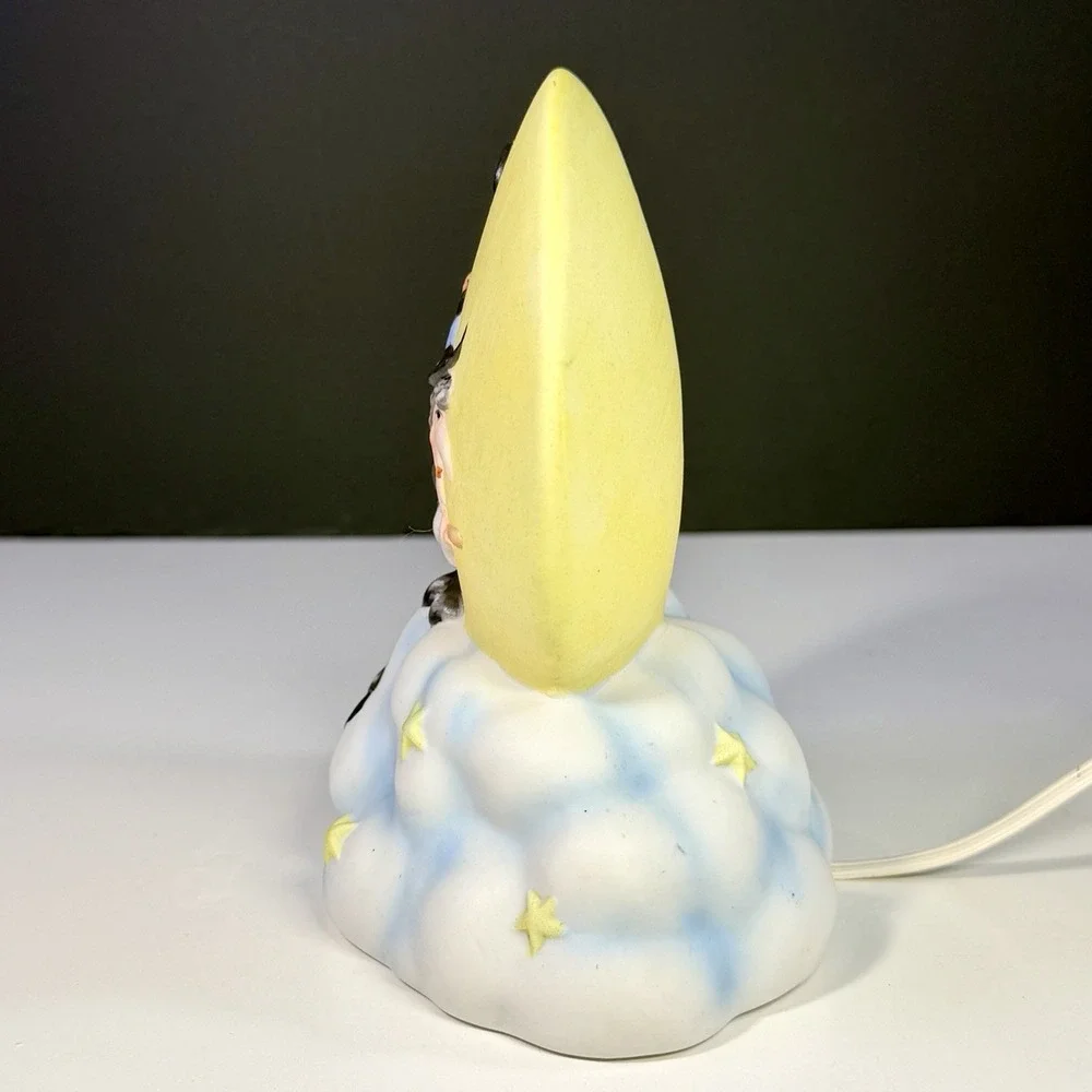 VTG Halloween Flying Witch Moon Light Lamp Ceramic Bats Stars Made Taiwan R.O.C.